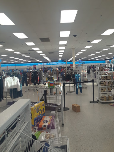Clothing Store «Ross Dress for Less», reviews and photos, 2936 Interstate 45 N, Conroe, TX 77303, USA