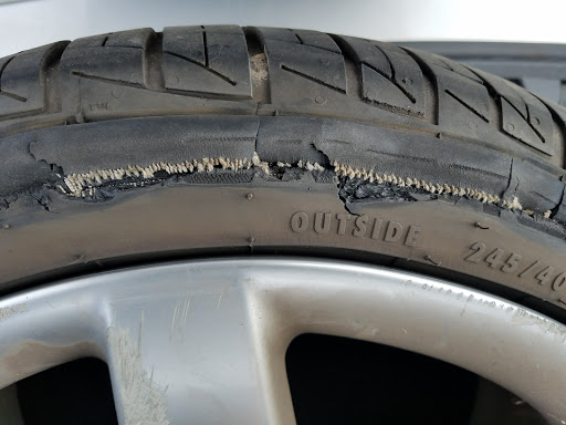 Tire Shop «North Hall Tire & Wheel», reviews and photos, 2816 Cleveland Hwy, Gainesville, GA 30506, USA