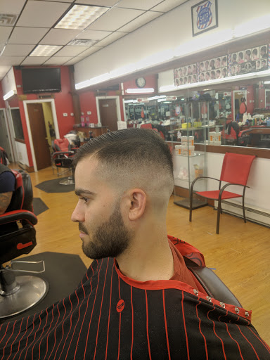 Barber Shop «Los Primos Barbershop», reviews and photos, 459 Moody St, Waltham, MA 02453, USA