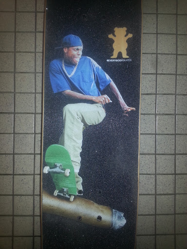 Skateboard Shop «LoCo Skate Shop», reviews and photos, 622 Main St, Longmont, CO 80501, USA