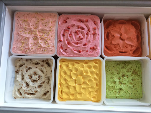 Ice Cream Shop «La Michoacana», reviews and photos, 559 N McLean Blvd, Elgin, IL 60123, USA