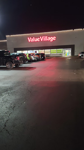 Shopping Mall «Parkway Square Shopping Center», reviews and photos, 16876 Southcenter Pkwy, Tukwila, WA 98188, USA