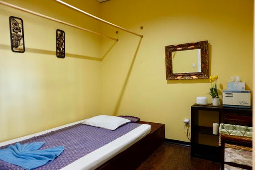 Thai Massage Therapist «Healthy Thai Massage & Spa», reviews and photos, 19129 Preston Rd #140, Dallas, TX 75252, USA