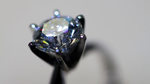 Jeweler «Delores Jewelers», reviews and photos, 464 N Alafaya Trail, Orlando, FL 32828, USA