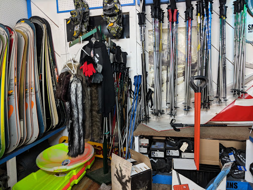 Grocery Store «Soda Springs General Store», reviews and photos, 21719 Donner Pass Rd, Soda Springs, CA 95728, USA