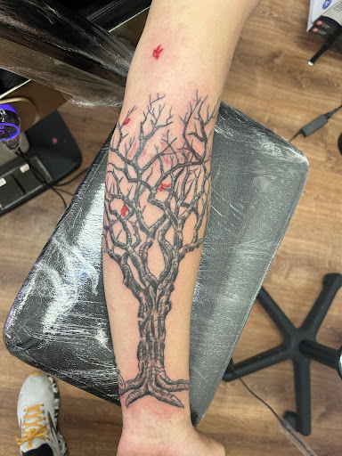 Explore lock shock and barrel tattoo ideas, creative tattoo ideas in Puyallup, available at Get Right Studios