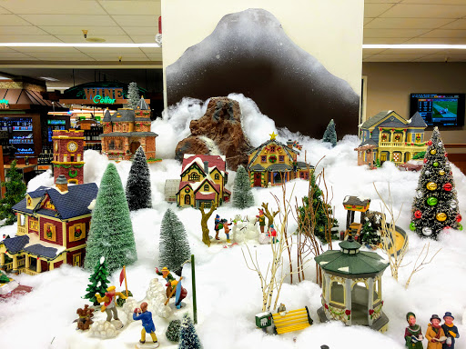 Supermarket «Payless Foods», reviews and photos, 1609 E Main St, Freeland, WA 98249, USA