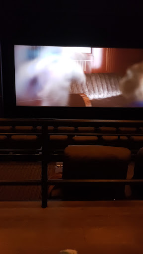 Movie Theater «Emagine Willow Creek», reviews and photos, 9900 Shelard Parkway Plymouth, Plymouth, MN 55441, USA