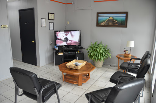 Transmission Shop «Lee Myles Transmissions & AutoCare», reviews and photos, 945 US-31 BYP, Bowling Green, KY 42101, USA