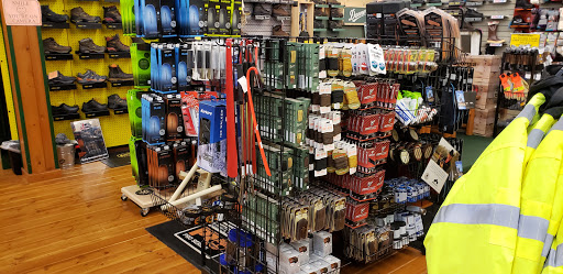 Work Clothes Store «Whistle Workwear», reviews and photos, 15240 Aurora Ave N, Shoreline, WA 98133, USA