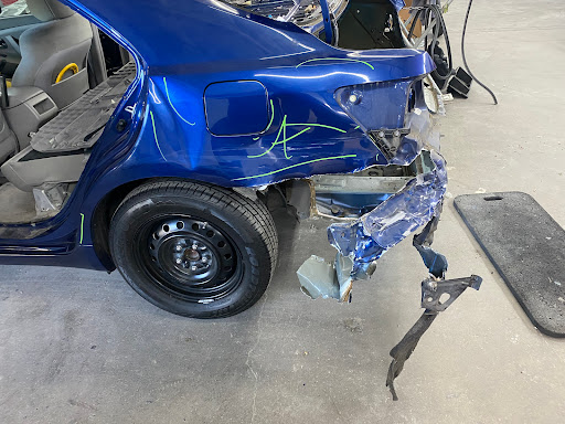 Auto Body Shop «International Collision Repair», reviews and photos, 9817 E Burnside St, Portland, OR 97216, USA