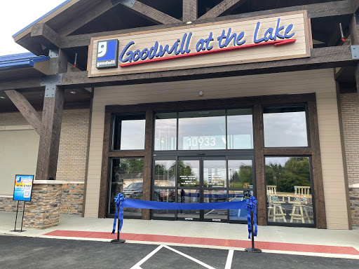 Goodwill, 10933 Hebron Rd, Hebron, OH 43025, USA, 