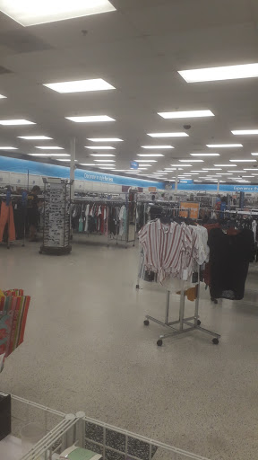 Clothing Store «Ross Dress for Less», reviews and photos, 6327 Stewart Rd, Galveston, TX 77551, USA