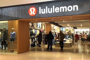 lululemon image