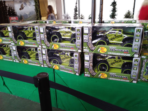 Sporting Goods Store «Bass Pro Shops», reviews and photos, 1 Bass Pro Dr, Bristol, TN 37621, USA