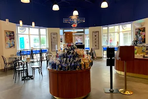Ghirardelli Chocolate Outlet & Ice Cream Shop image