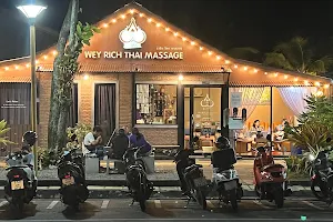 wey rich thai massage image