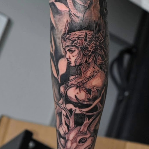 Explore the lord of the rings tattoo ideas, creative tattoo ideas in Toledo, available at Inked by Chris