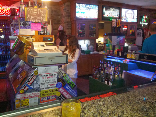 Bar «Orchard Inn Tavern», reviews and photos, 800 N 3rd St, Effingham, IL 62401, USA