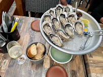 Plats et boissons du Bar-restaurant à huîtres Bulot Bulot Oyster & SeaFood Bar à Paris - n°2