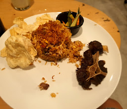 DECAFE Resto, Pastry & Bakery photo