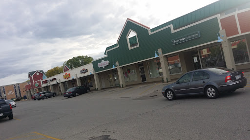Shopping Mall «Village Shopping Center», reviews and photos, 2418 State Rd, La Crosse, WI 54601, USA