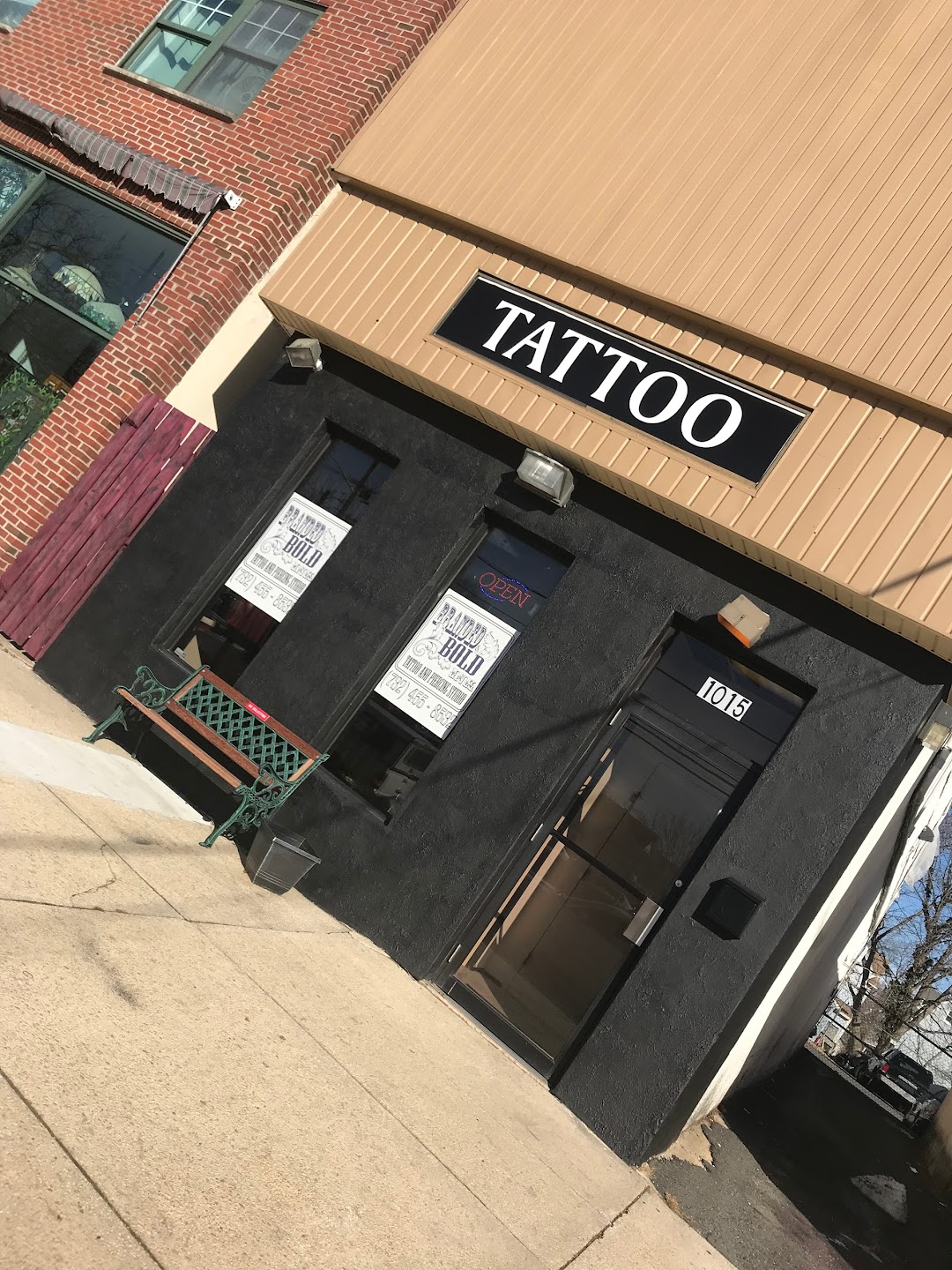 Branded & Bold Ink Tattoo & Piercing Studio