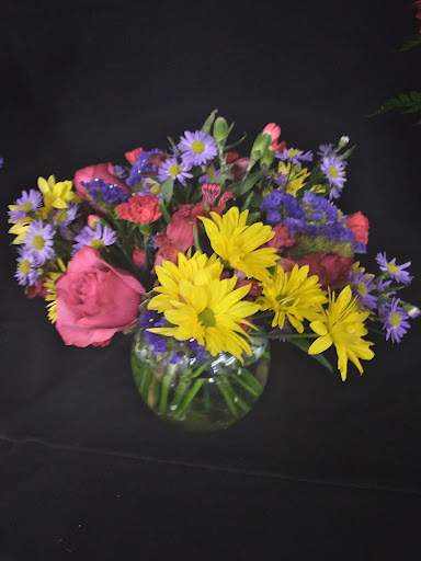 Florist «Fairview Flower Shop», reviews and photos, 1026 Sycamore Dr, Decatur, GA 30030, USA