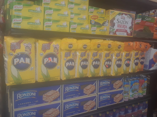 Supermarket «Associated Súpermarket», reviews and photos, 693 Dexter St, Central Falls, RI 02863, USA