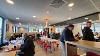 Atmosphère du Restaurant KFC Villeneuve Loubet - n°3
