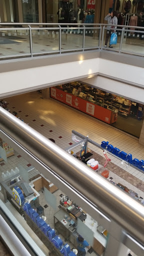 Shopping Mall «Harrisburg Mall», reviews and photos, 3501 Paxton St, Harrisburg, PA 17111, USA