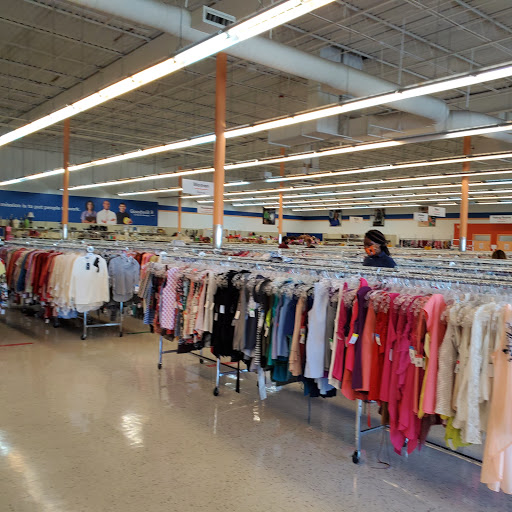 Thrift Store «Goodwill Donation Center», reviews and photos