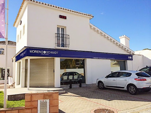 MORENO SCHMIDT en Dehesa de Campoamor