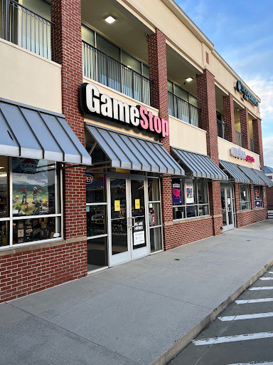 GameStop, 1841 Chamblee Tucker Rd #3a, Atlanta, GA 30341, USA, 