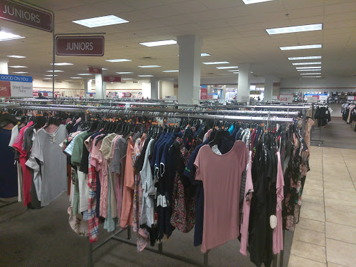 Clothing Store «Burlington Coat Factory», reviews and photos, 3662 W Camp Wisdom Rd, Dallas, TX 75237, USA