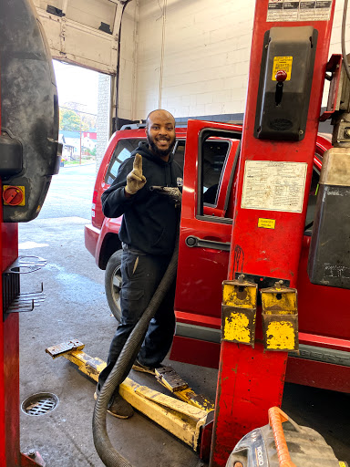 Auto Repair Shop «First Class Alignment & Repair», reviews and photos, 35 Dolson Ave, Middletown, NY 10940, USA