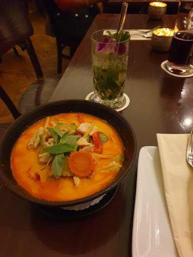 Lotus Lounge – Thai Kitchen and Bar