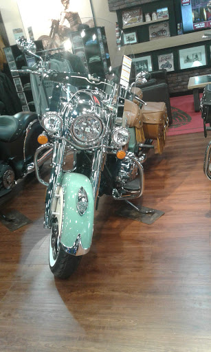 Motorcycle Dealer «Indian Motorcycle Kansas City & RideNow Powersports Kansas City», reviews and photos, 800 N Rogers Rd, Olathe, KS 66062, USA