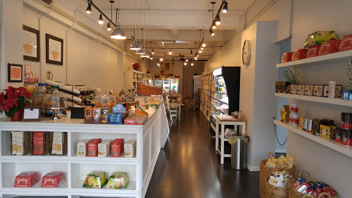 Gourmet Grocery Store «Cipollina Gourmet Italian Market», reviews and photos, 116-09 Queens Blvd, Forest Hills, NY 11375, USA