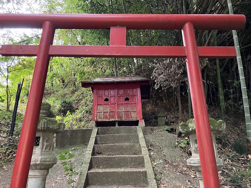 宇迦魂命(西村稲荷)神社