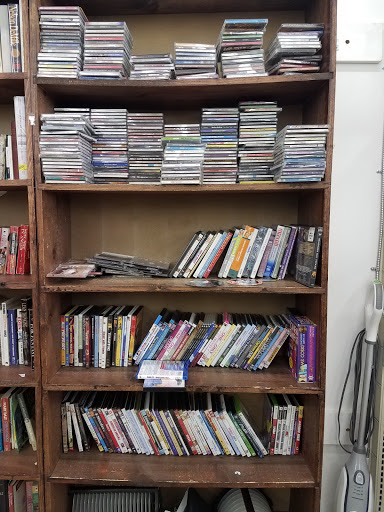 Thrift Store «The Salvation Army Family Store & Donation Center», reviews and photos, 423 E Michigan Ave, Saline, MI 48176, USA