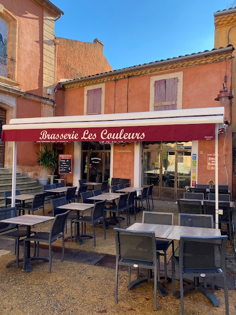 Café Des Couleurs à Roussillon