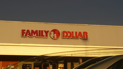 Family Dollar, 2941 N 7th St, Harrisburg, PA 17110, USA, 
