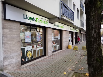 LloydsFarmacia Azzano Viale Trieste, 24, 24052 Azzano San Paolo BG, Italia