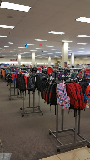 Clothing Store «Burlington Coat Factory», reviews and photos, 74 Broad St, Stamford, CT 06901, USA