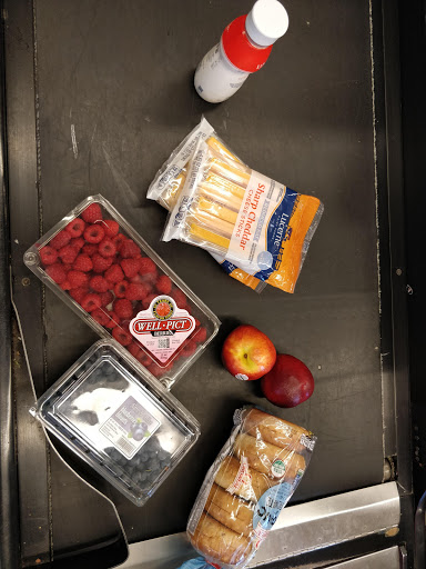 Shopping Mall «Crystal Springs Shopping Village», reviews and photos, 100 De Anza Blvd, San Mateo, CA 94402, USA