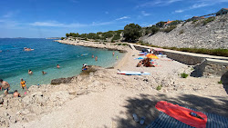 Foto von Beach Rtic und die siedlung