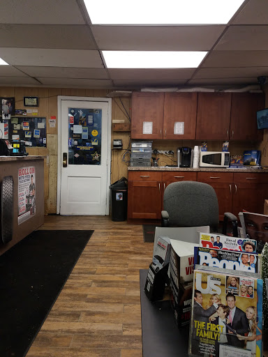 Tire Shop «Elsy Discount Tire Pros», reviews and photos, 429 Raymond Blvd, Newark, NJ 07105, USA
