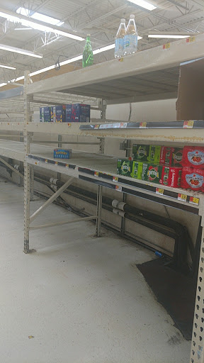 Department Store «Walmart Supercenter», reviews and photos, 2911 53rd Ave E, Braden River, FL 34203, USA