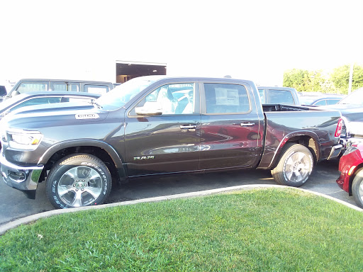 Car Dealer «Chrysler Jeep Dodge City of McKinney», reviews and photos, 700 S Central Expy, McKinney, TX 75070, USA